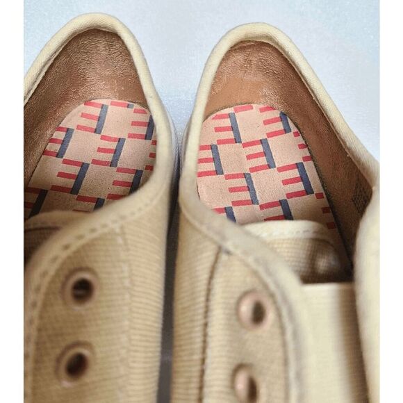 EV1 from Ellen DeGeneres Laceless Slip On Sneakers Women's Shoes 6,5 WITH BOX - Picture 12 of 13